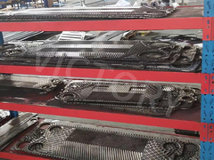 प्लेट हीट एक्सचेंजर उच्च दबाव और उच्च तापमान वातावरण को कैसे संभालते हैं?